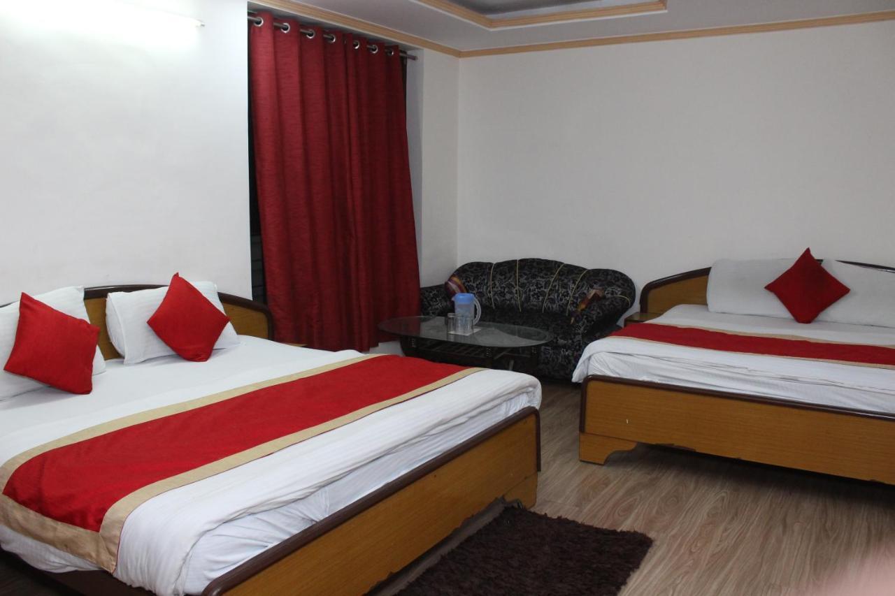 Hotel Dolls Inn Nainital Zewnętrze zdjęcie