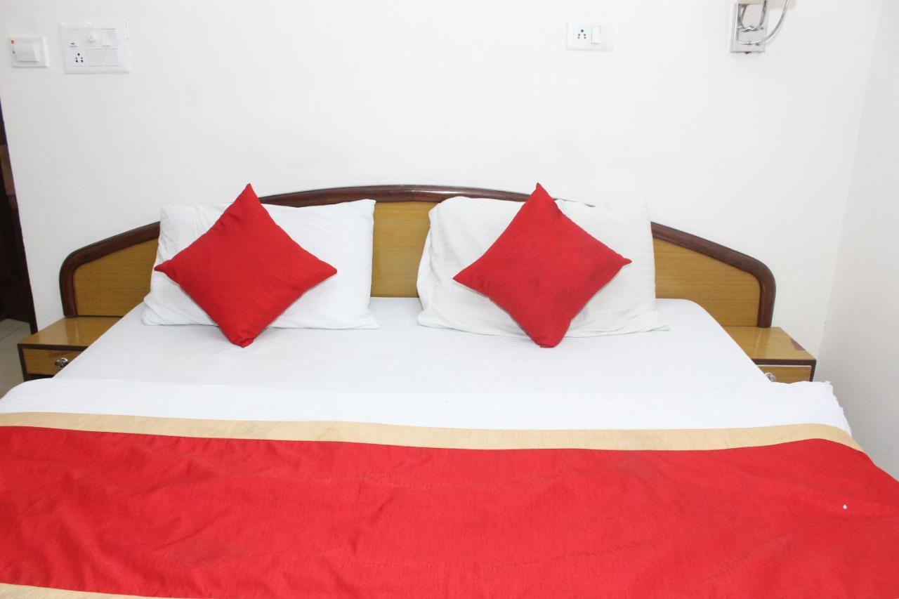 Hotel Dolls Inn Nainital Zewnętrze zdjęcie